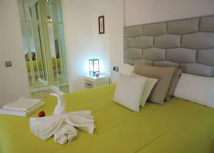 Apartament Residencial Rosamar San Pedro Alcantara *